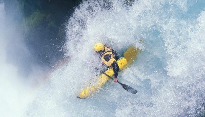 爱游戏智能体验-赛季中最大悬念：冠军悬念持久战，冠军毫无悬念