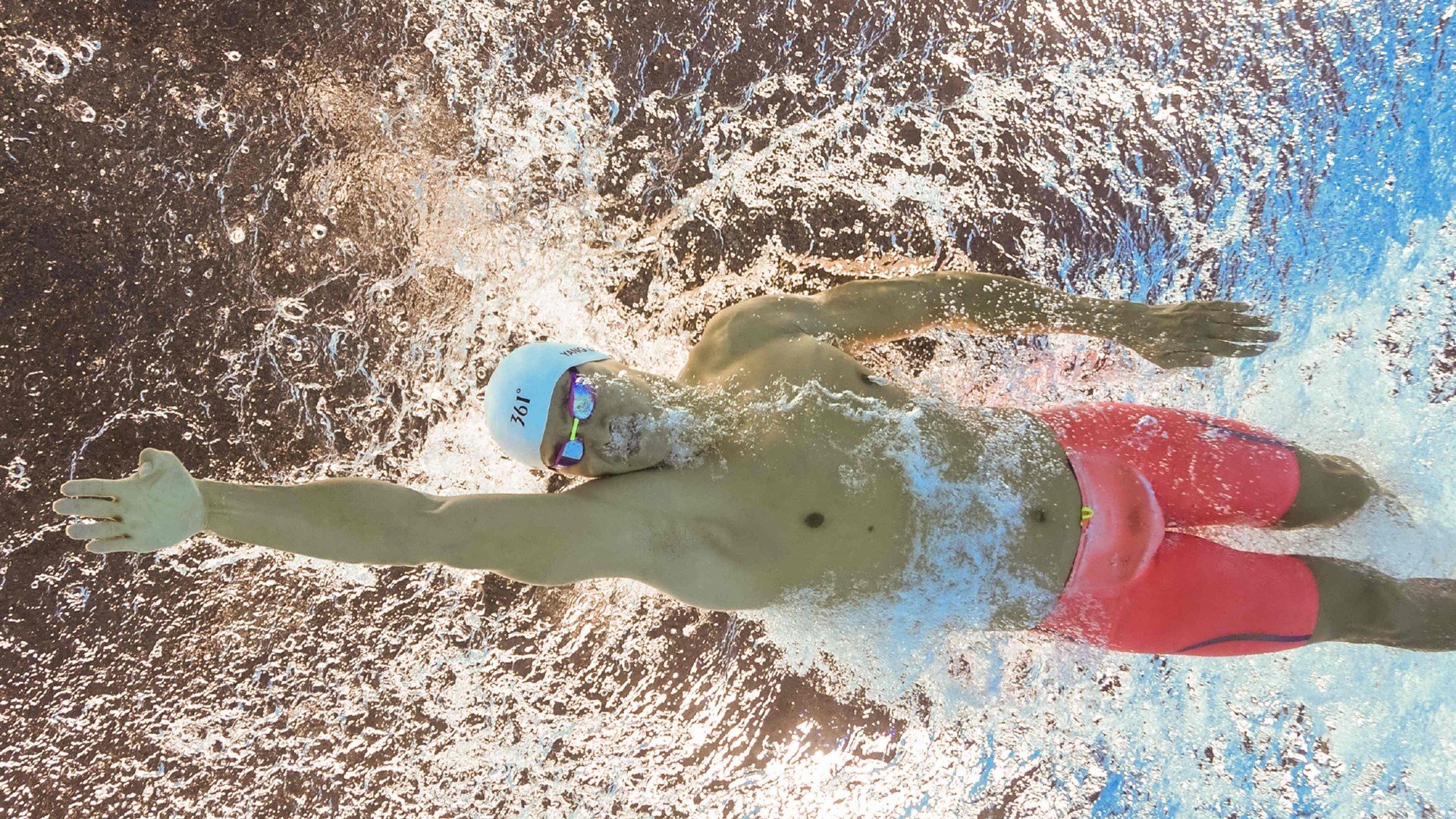 _极限跑酷城市巡演:自由之魂的狂欢_,2018跑酷与自由飞跃